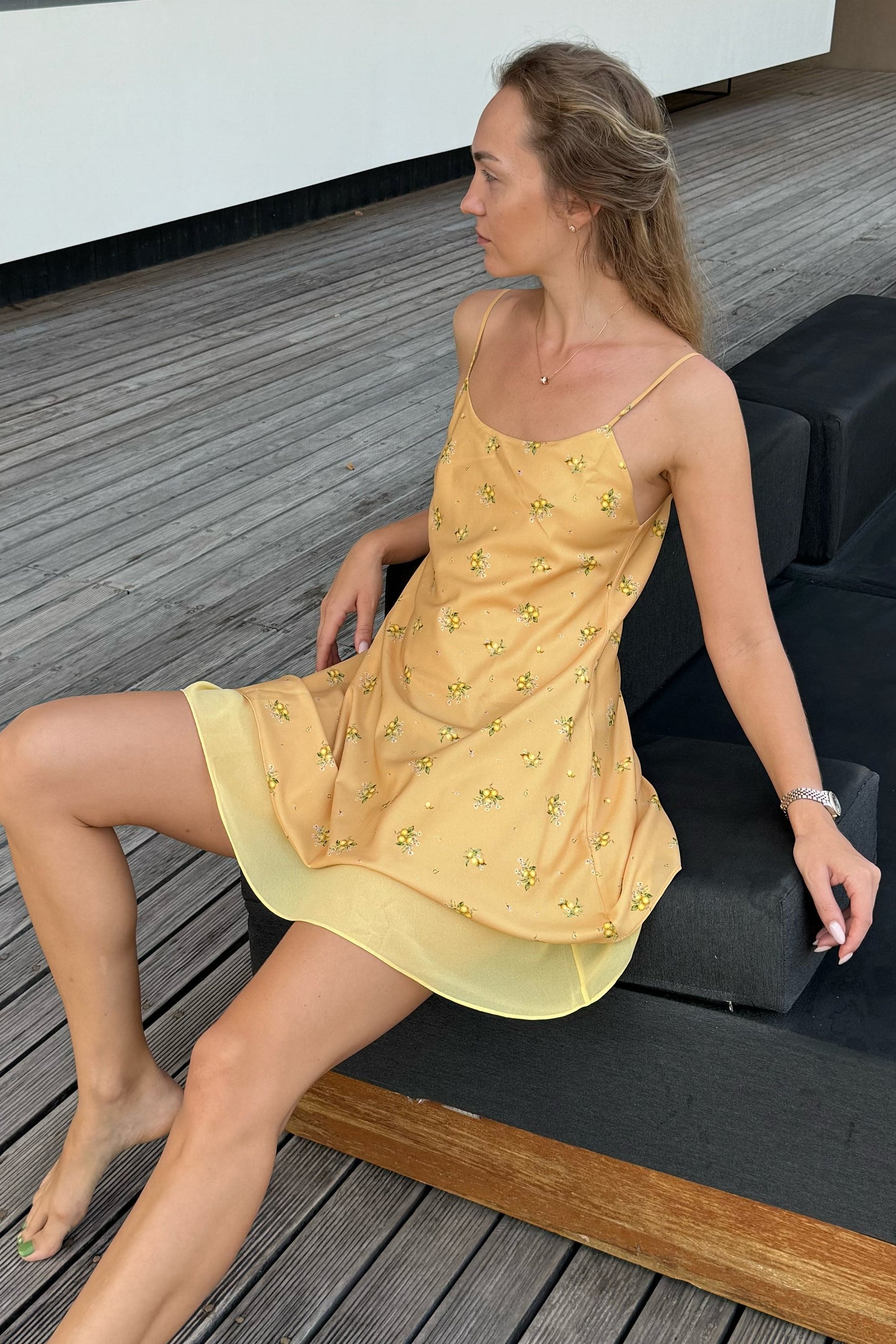 Volley dress lemons